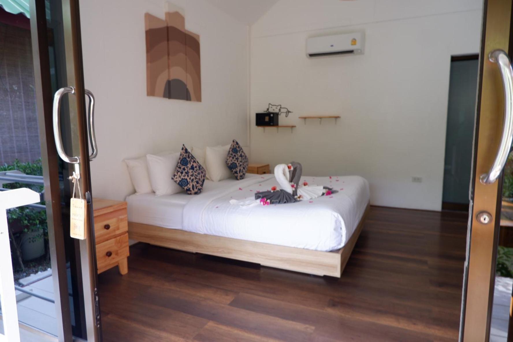 Tropicoco Beach Resort Koh Phangan Haad Yao Ngoại thất bức ảnh